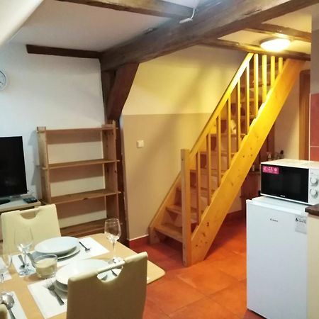 Penzion U Dvojice Nove Mesto na Morave Exteriör bild