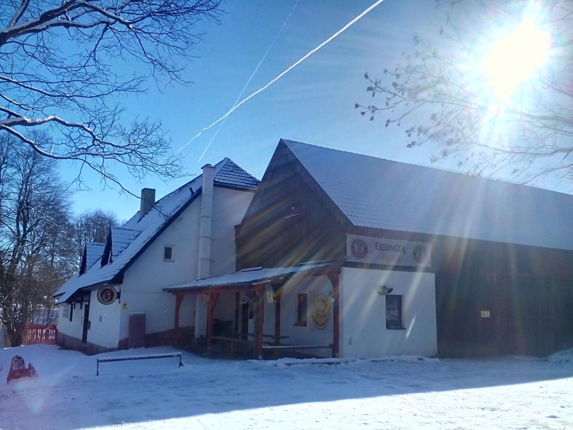Penzion U Dvojice Nove Mesto na Morave Exteriör bild