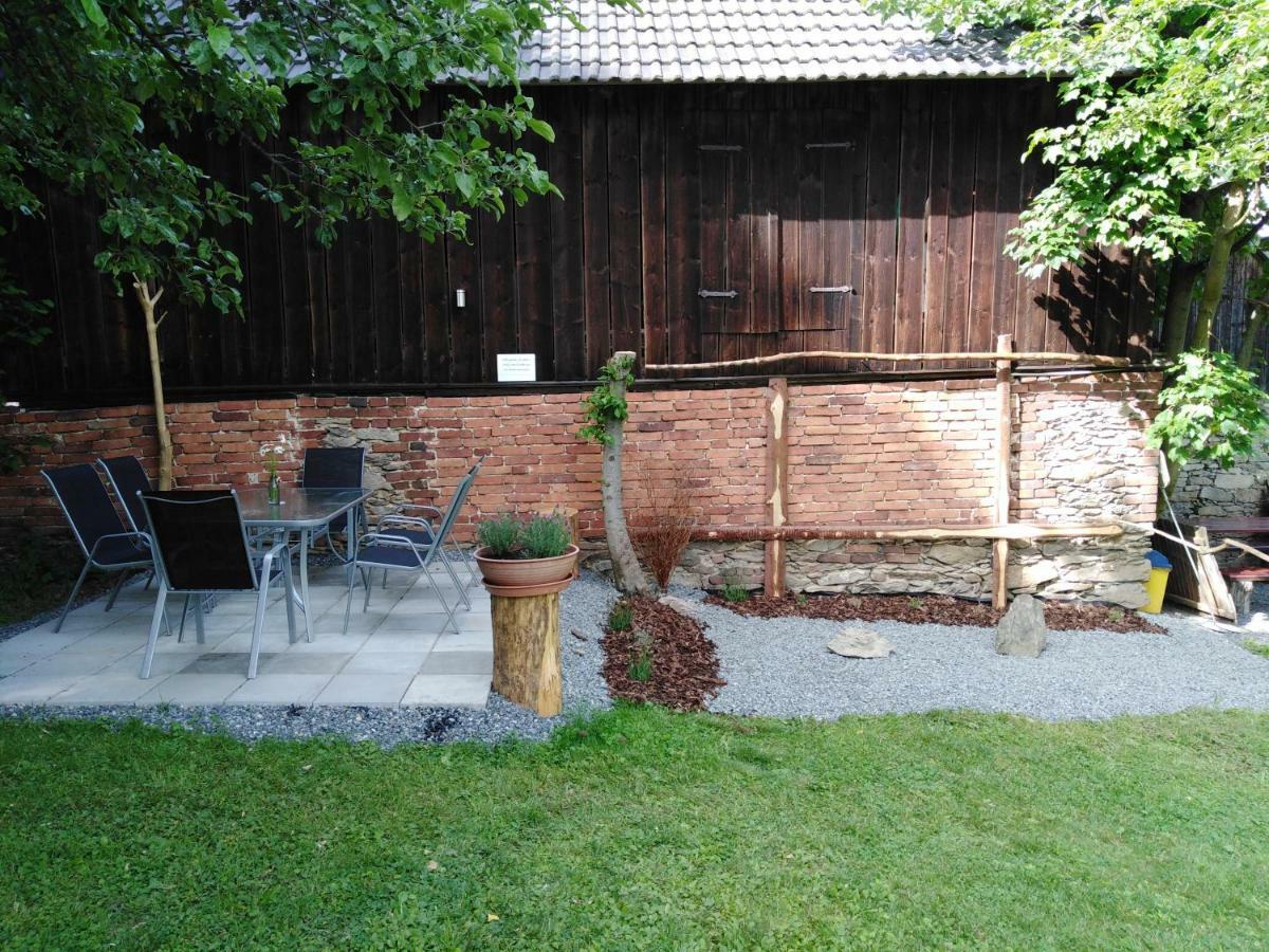 Penzion U Dvojice Nove Mesto na Morave Exteriör bild